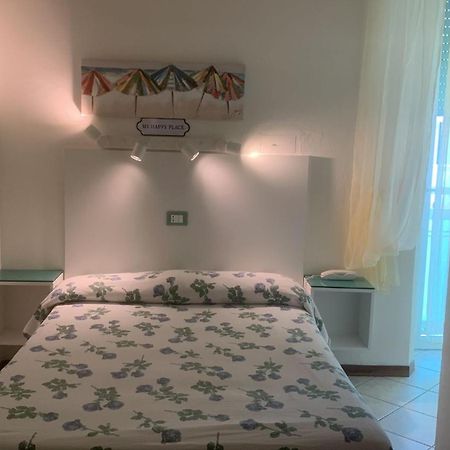 Hotel Rosati Rimini Buitenkant foto