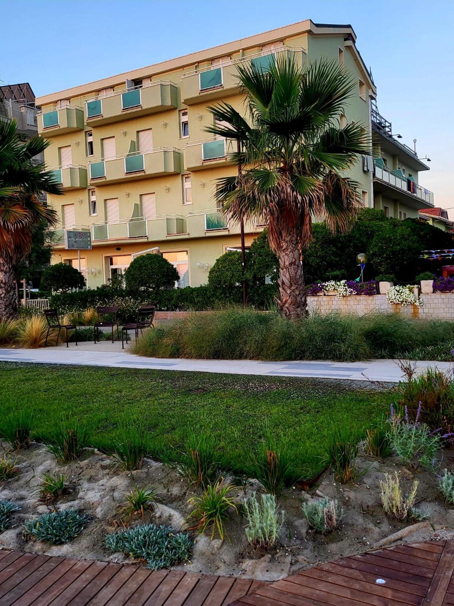 Hotel Rosati Rimini Buitenkant foto